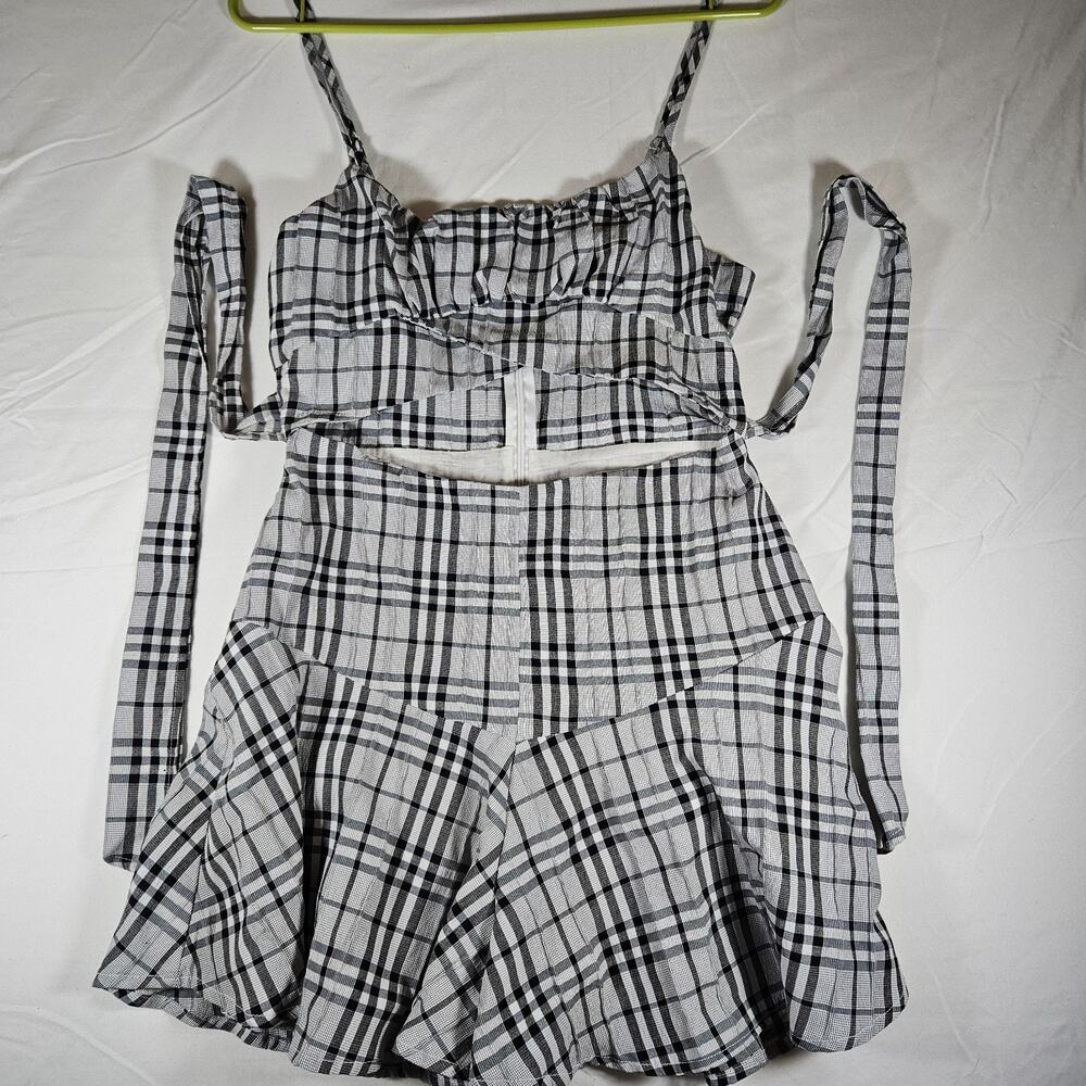 Hyfve Womens M Plaid Romper Black White Cutout Ruffle Adjustable Straps Lined